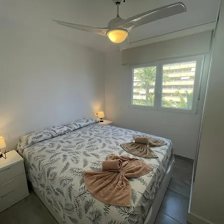 Medi Playa Primera Linea Con Piscina