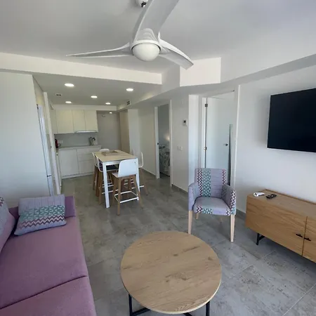公寓 Medi Playa Primera Linea Con Piscina