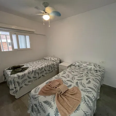 Medi Playa Primera Linea Con Piscina דירה קלפה