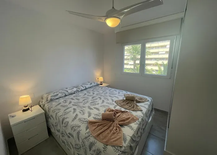 Medi Playa Primera Linea Con Piscina